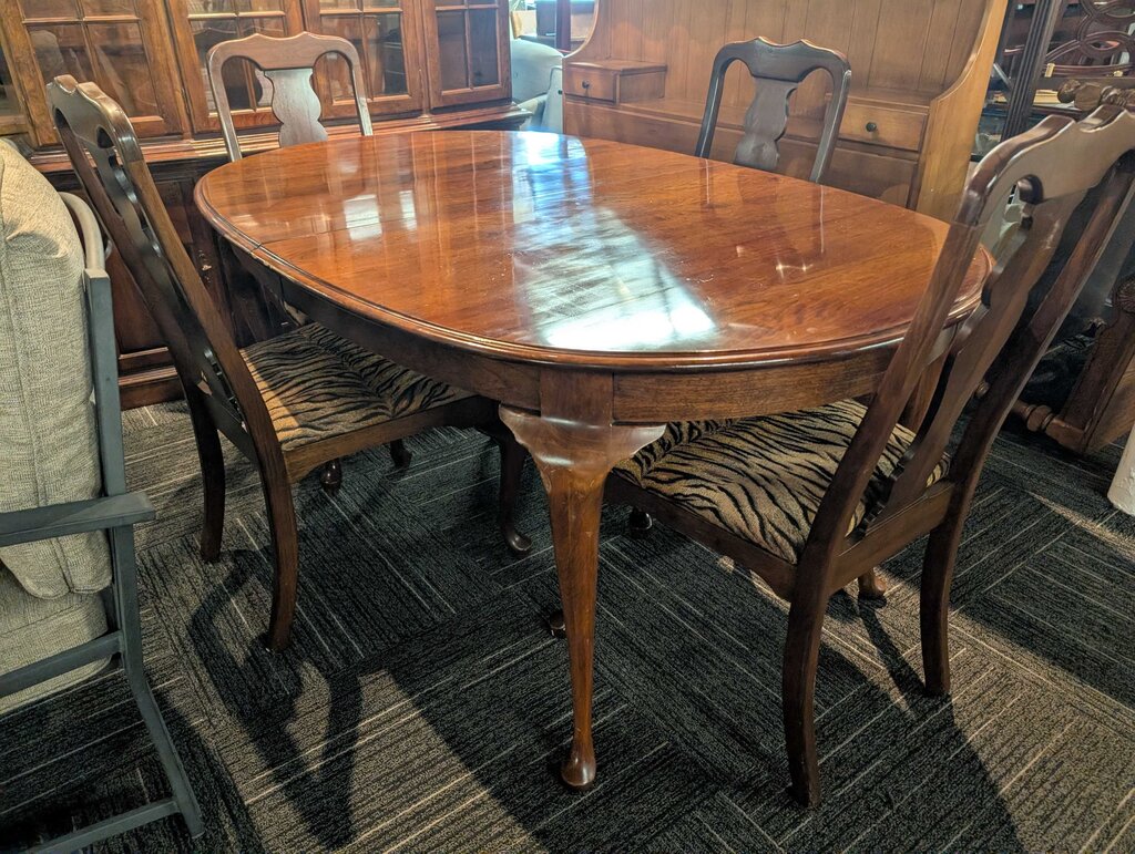 Cherry Table With Four Chairs