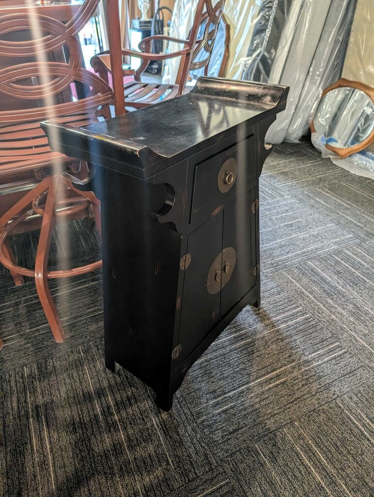 Asian Style Entry Stand