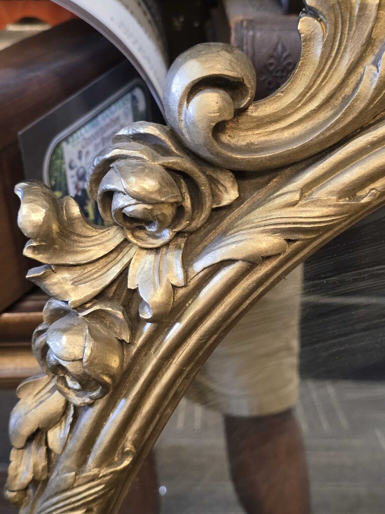 Large Victorian Rococo Revival Oval Mirror
