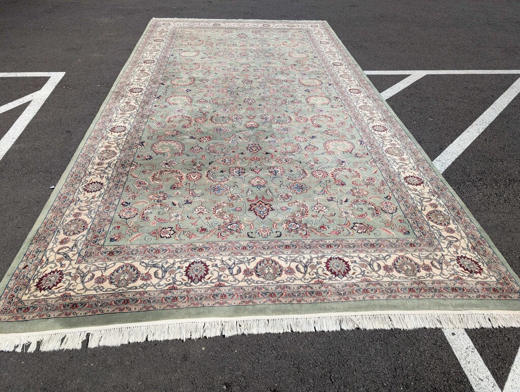 Hand Woven Wool Area Rug 9' x 17' 6''