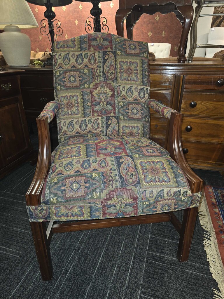 Formal Arm Chair