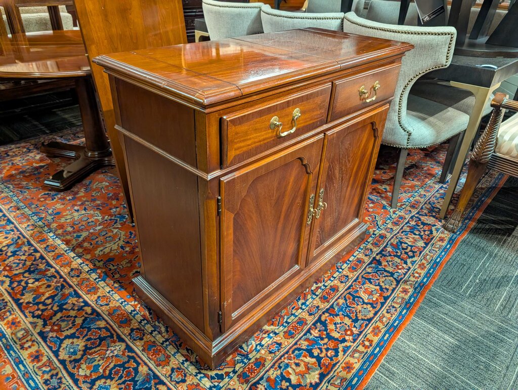 Mahogany Server