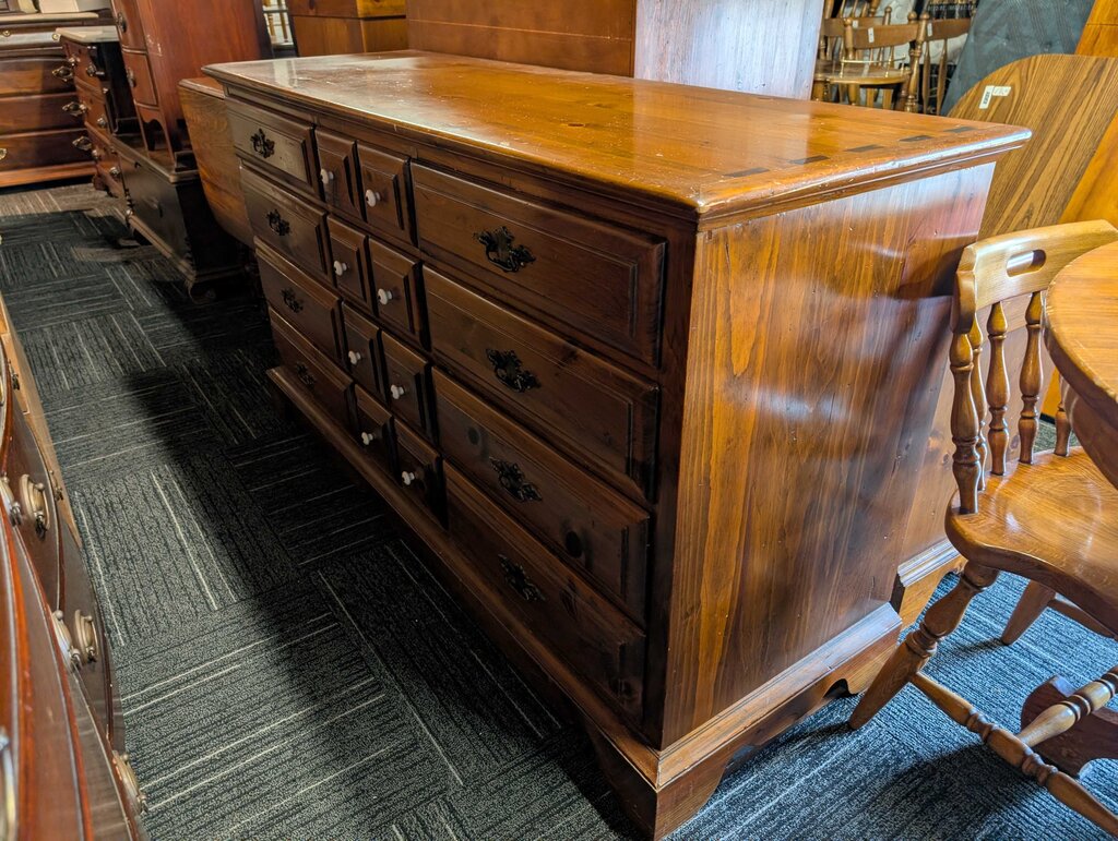 Pine Dresser