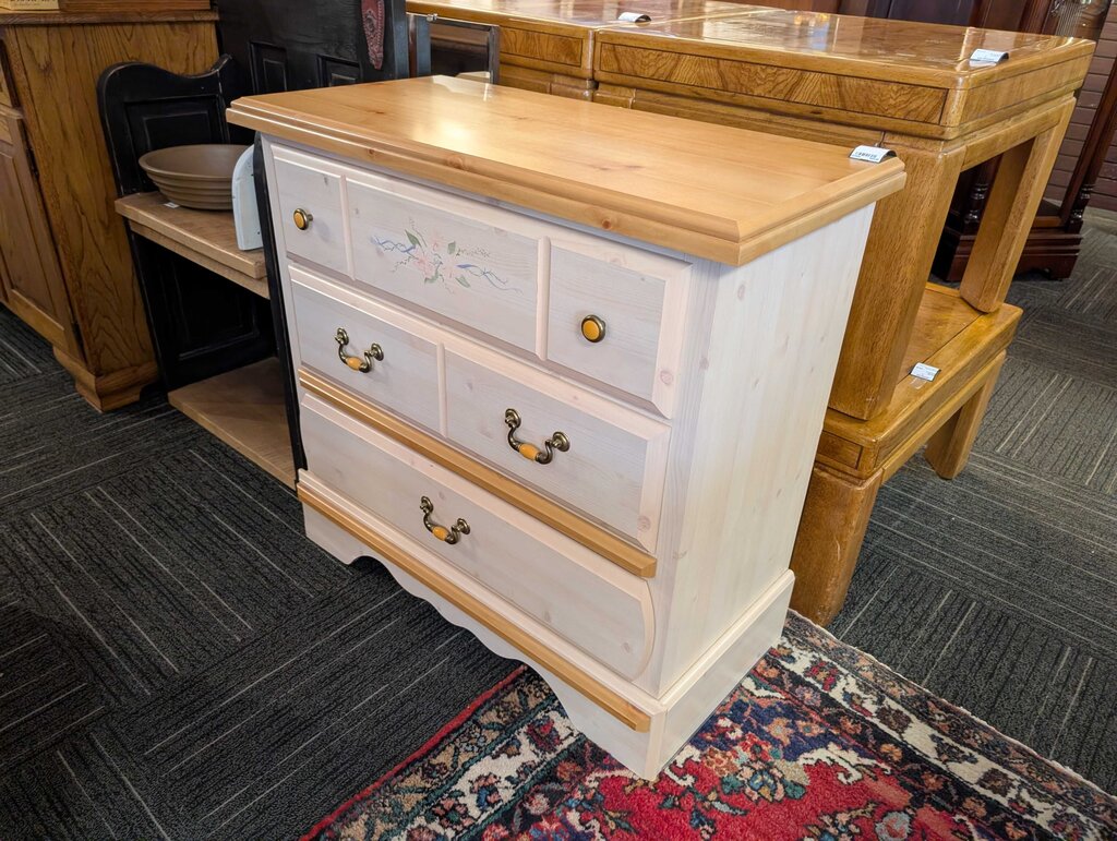 Three Drawer Desser