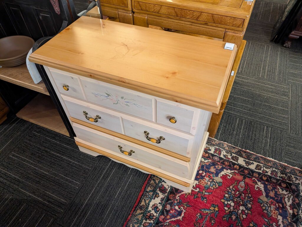 Three Drawer Desser
