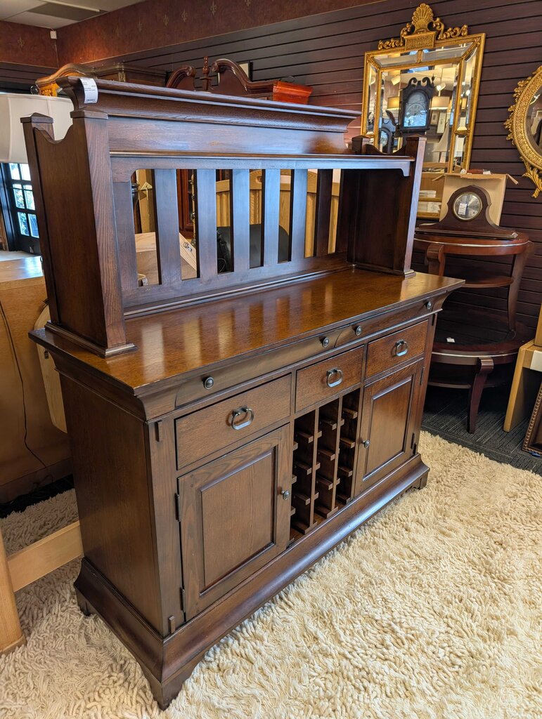 Modern Wine Cabinet