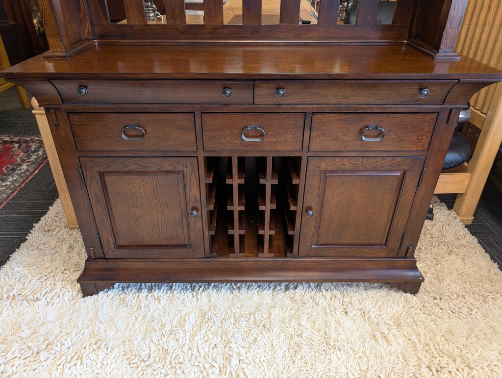 Modern Wine Cabinet