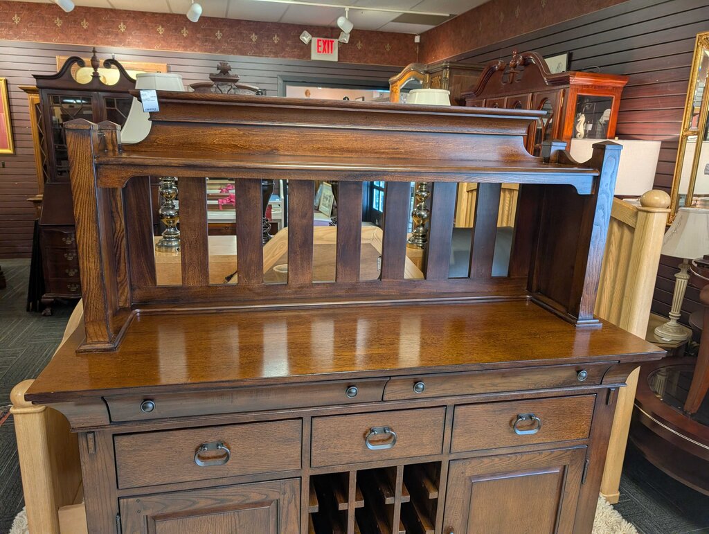 Modern Wine Cabinet