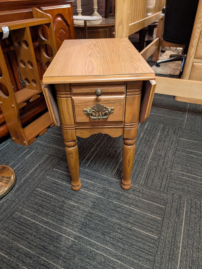 Oak Drop Leaf Side Table
