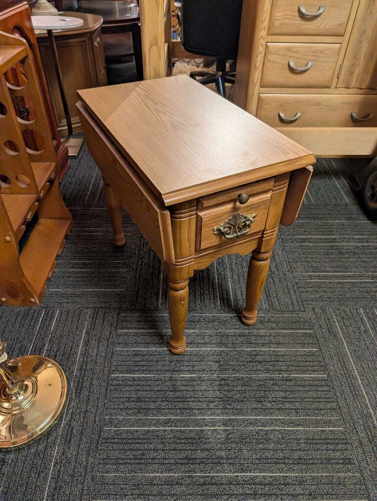 Oak Drop Leaf Side Table