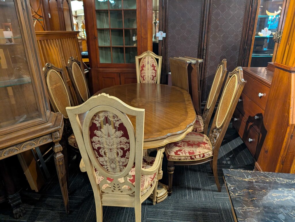 Vintage Table With Six Chairs