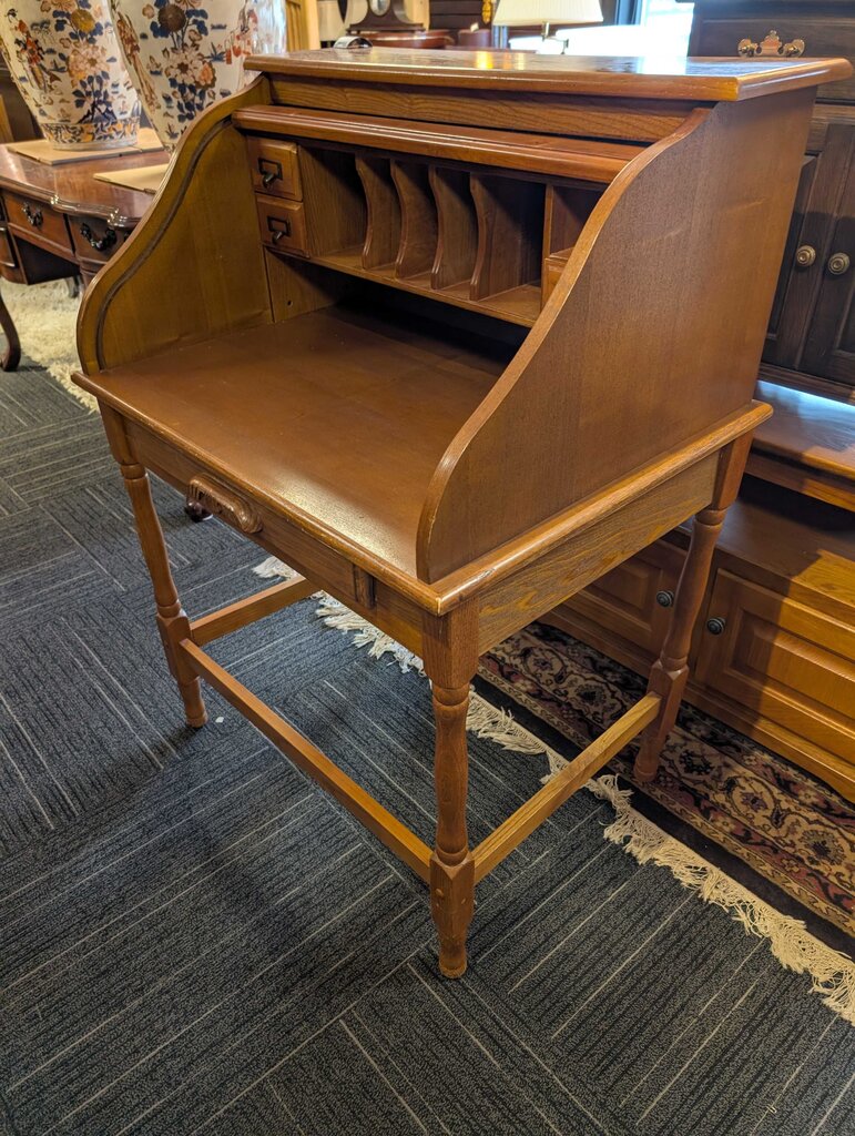 Oak Finish Roll Top Desk