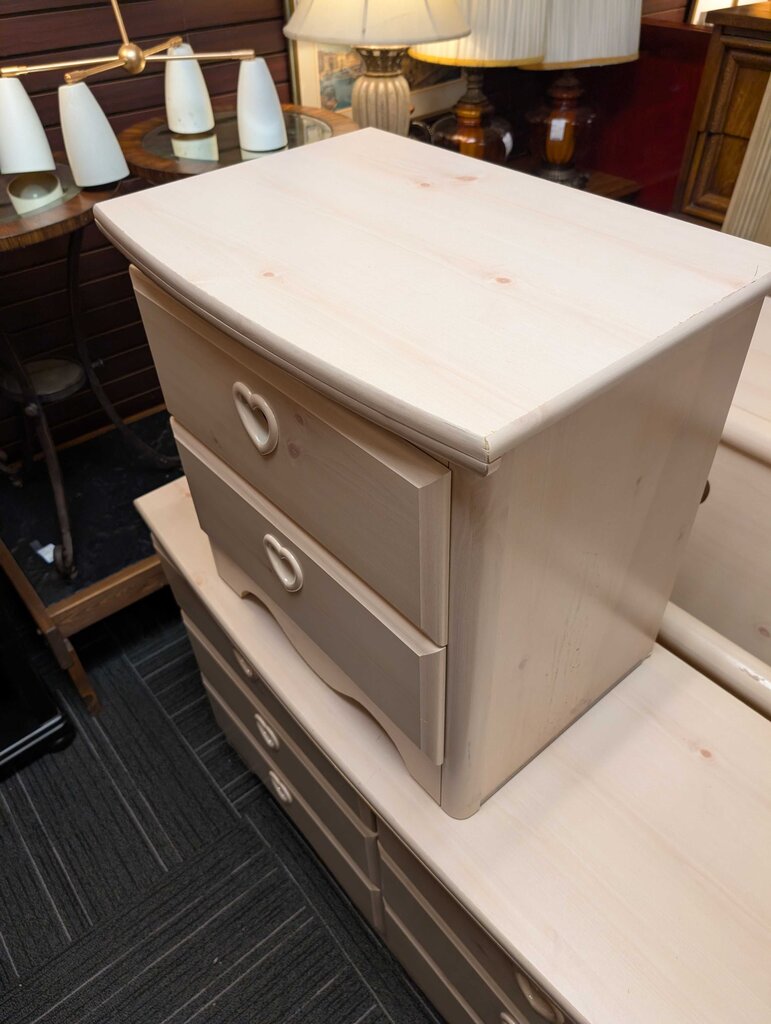 Knotty Pine Finish Nightstand