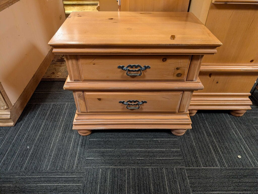 Knotty Pine Finish Nightstand