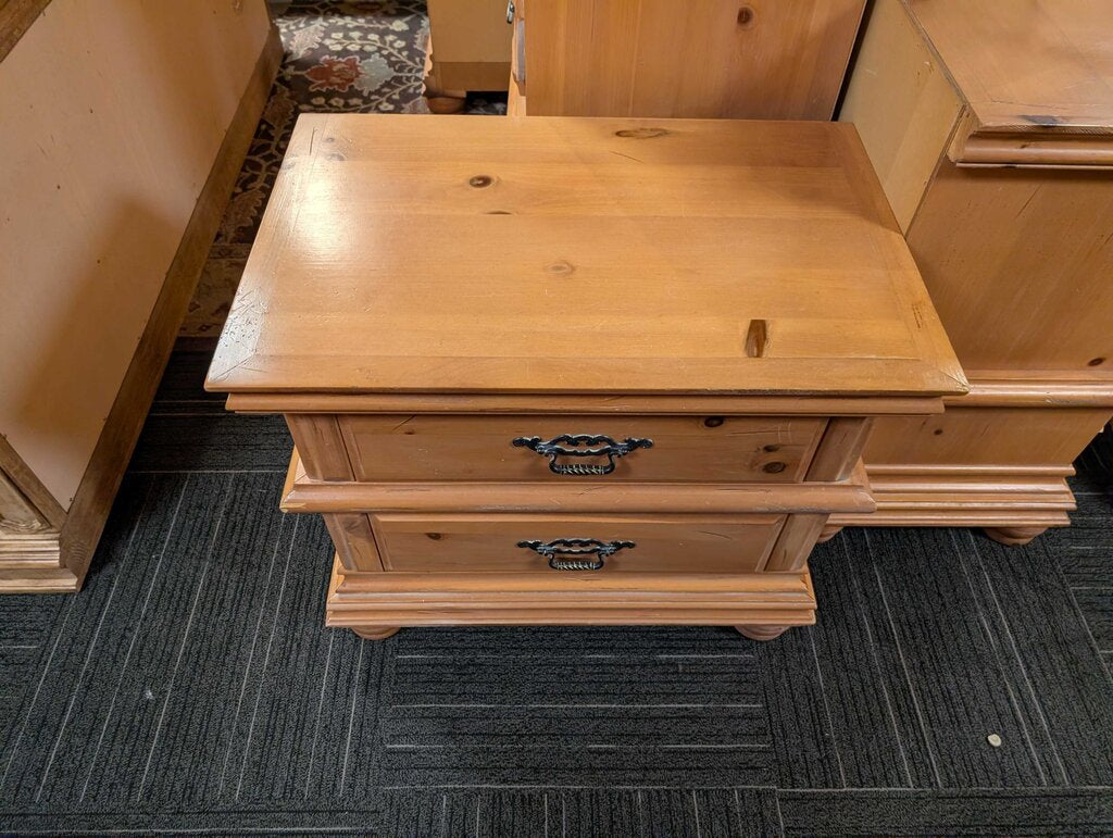 Knotty Pine Finish Nightstand