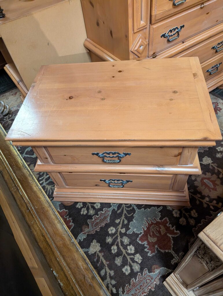 Knotty Pine Finish Nightstand