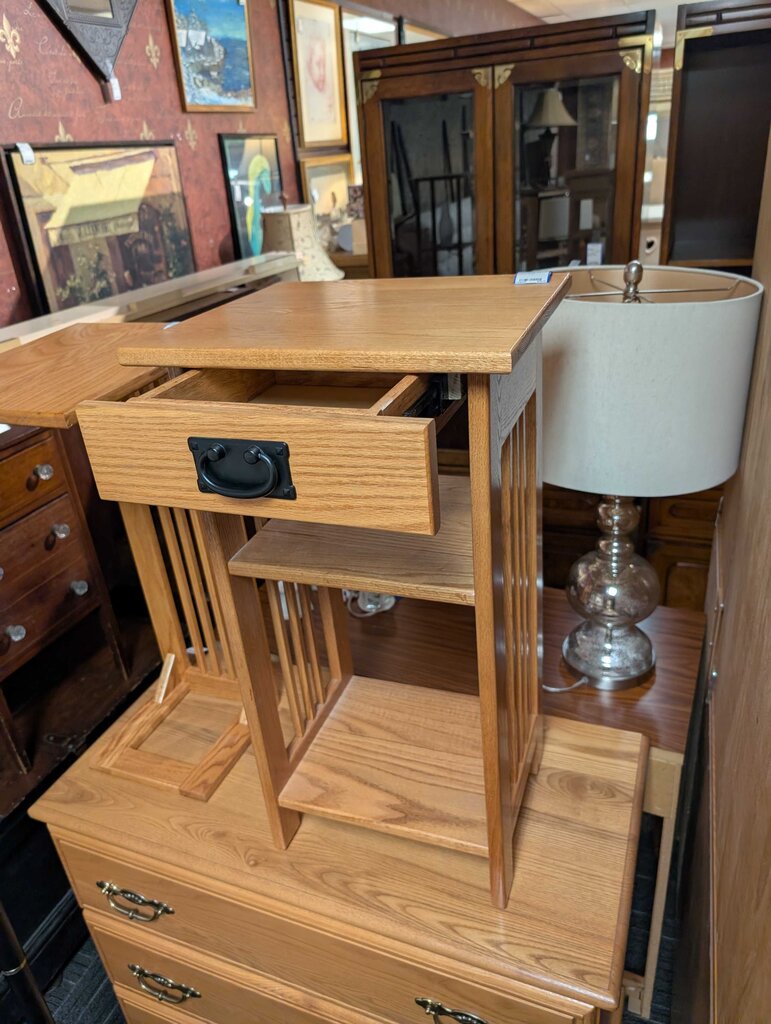 Solid Oak Contemporary One Drawer Stand