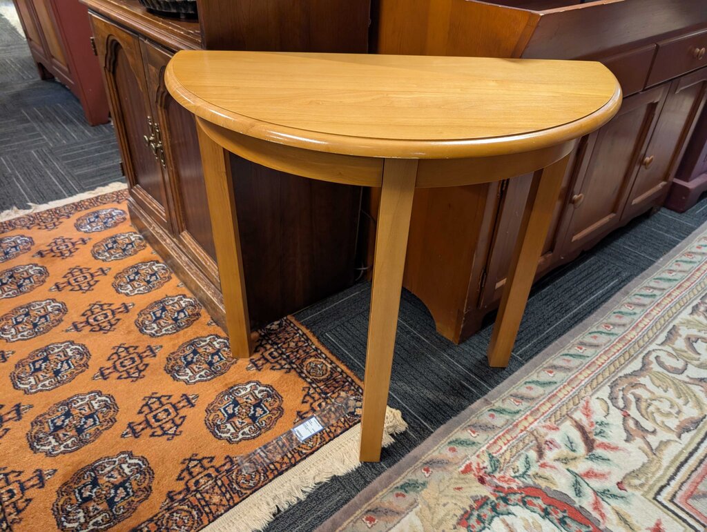 Demilune Entry Table