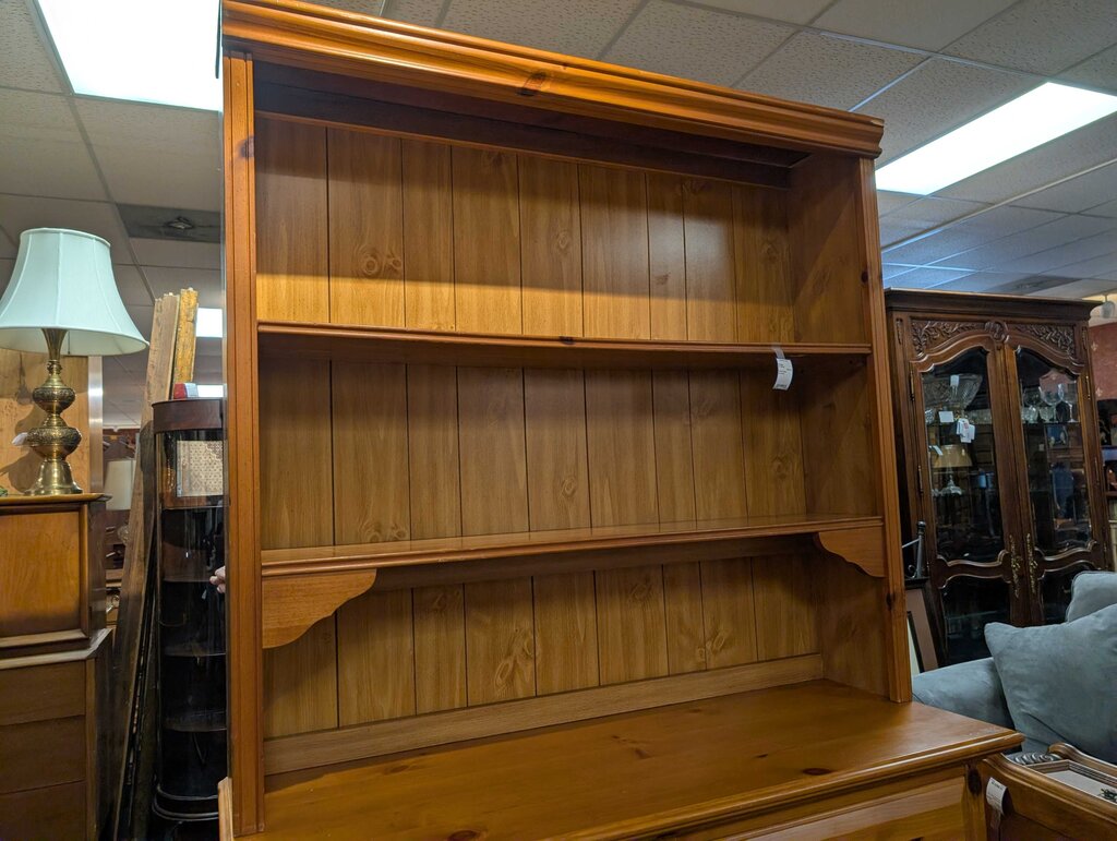 Pine Hutch