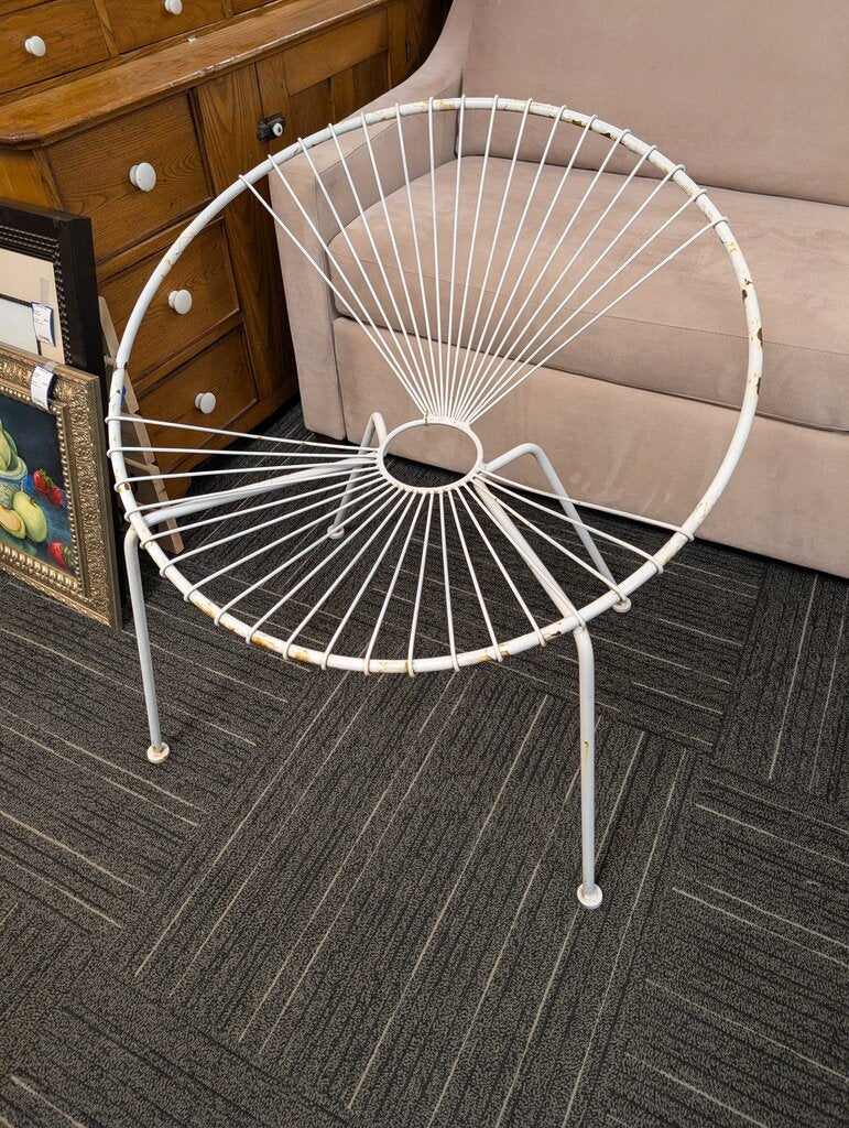 Mid Century Wrought Iron White Acapulco Lounge Chair