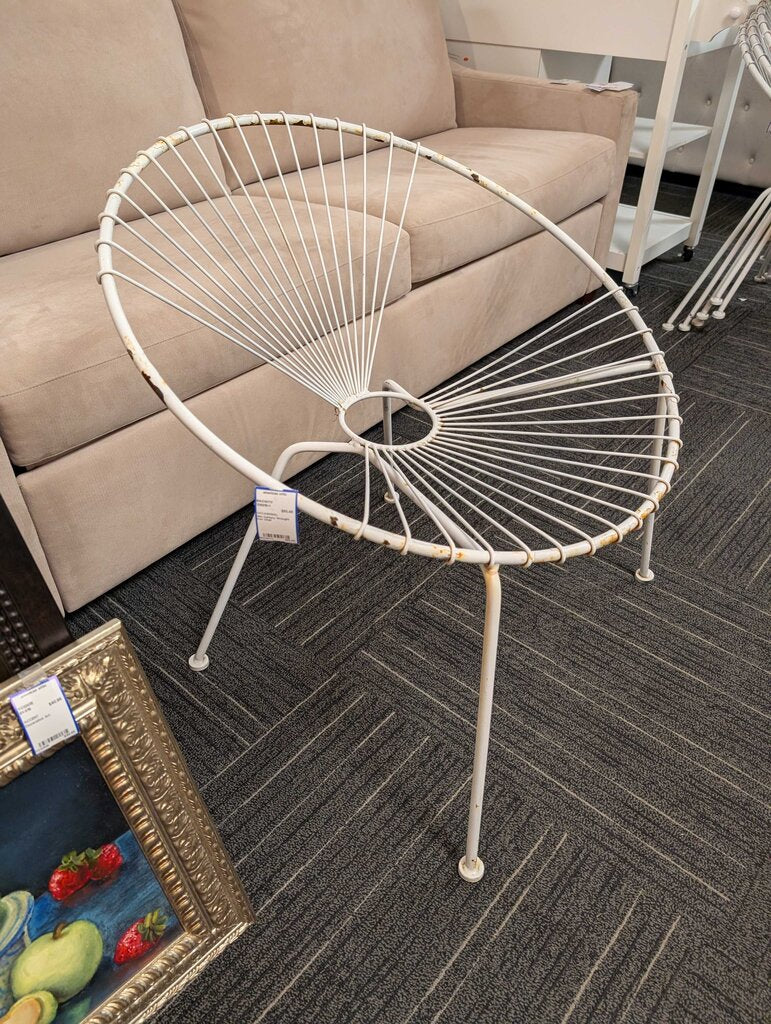 Mid Century Wrought Iron White Acapulco Lounge Chair