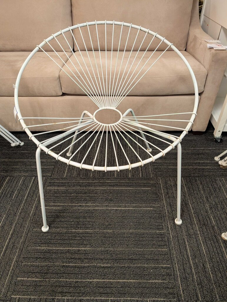 Mid Century Wrought Iron White Acapulco Lounge Chair