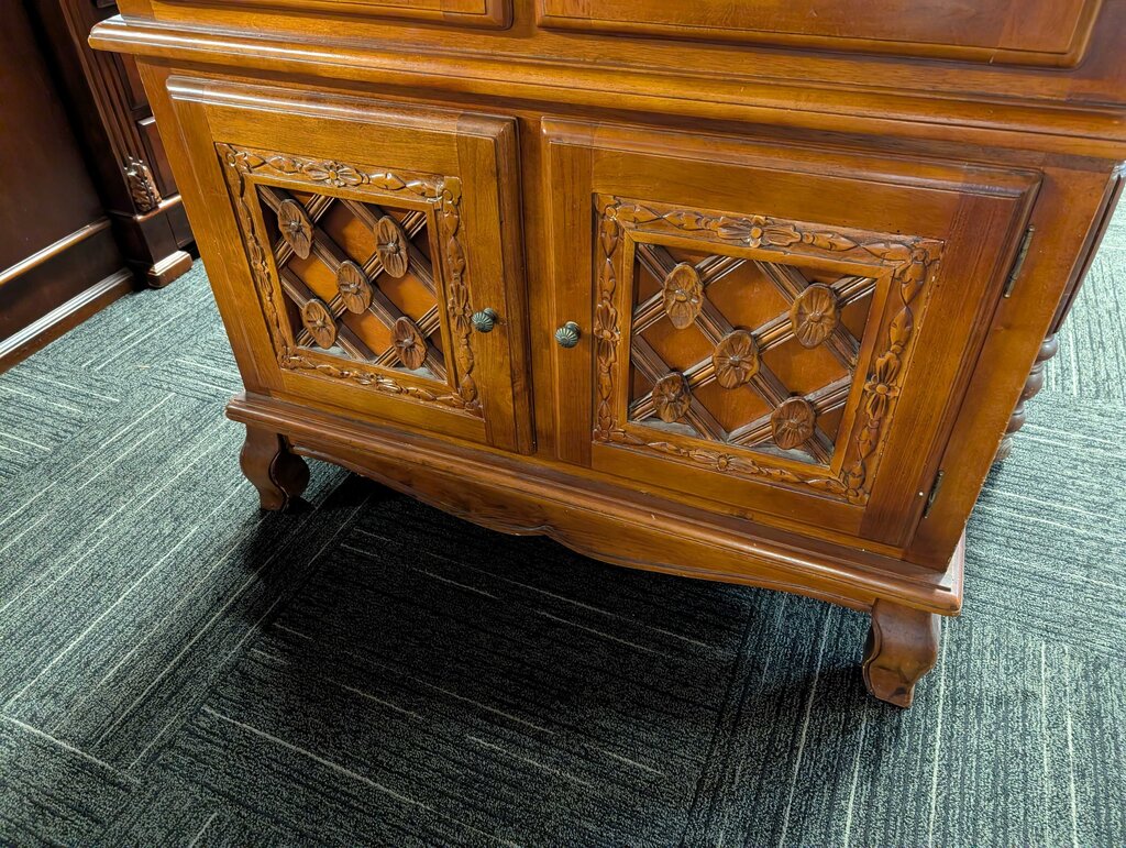 Display Cabinet