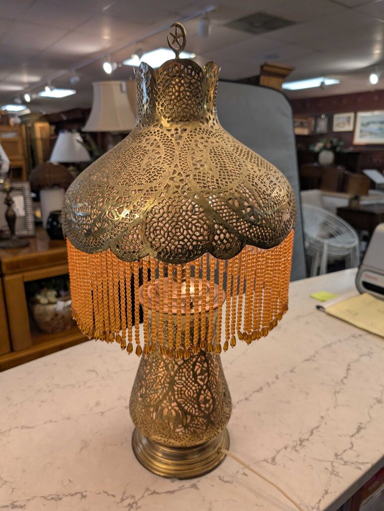 Vintage Damascus Table Lamp