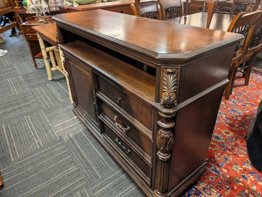 Modern Media Console