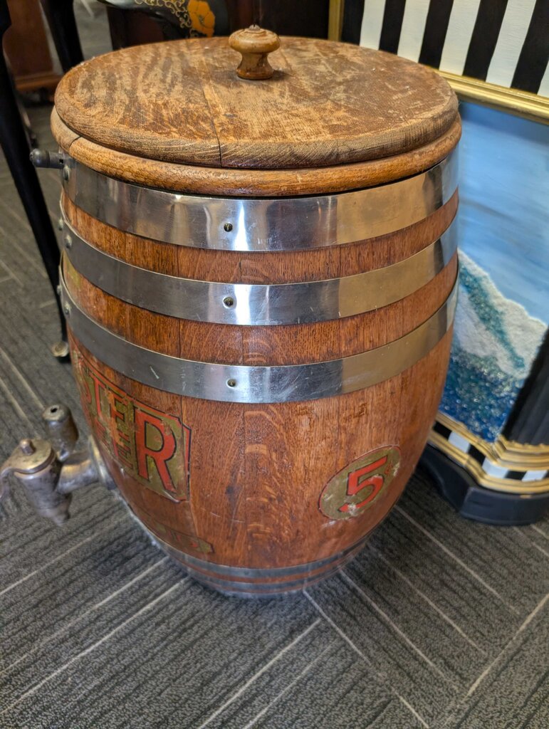 Antique Rochester Root Beer Barrell
