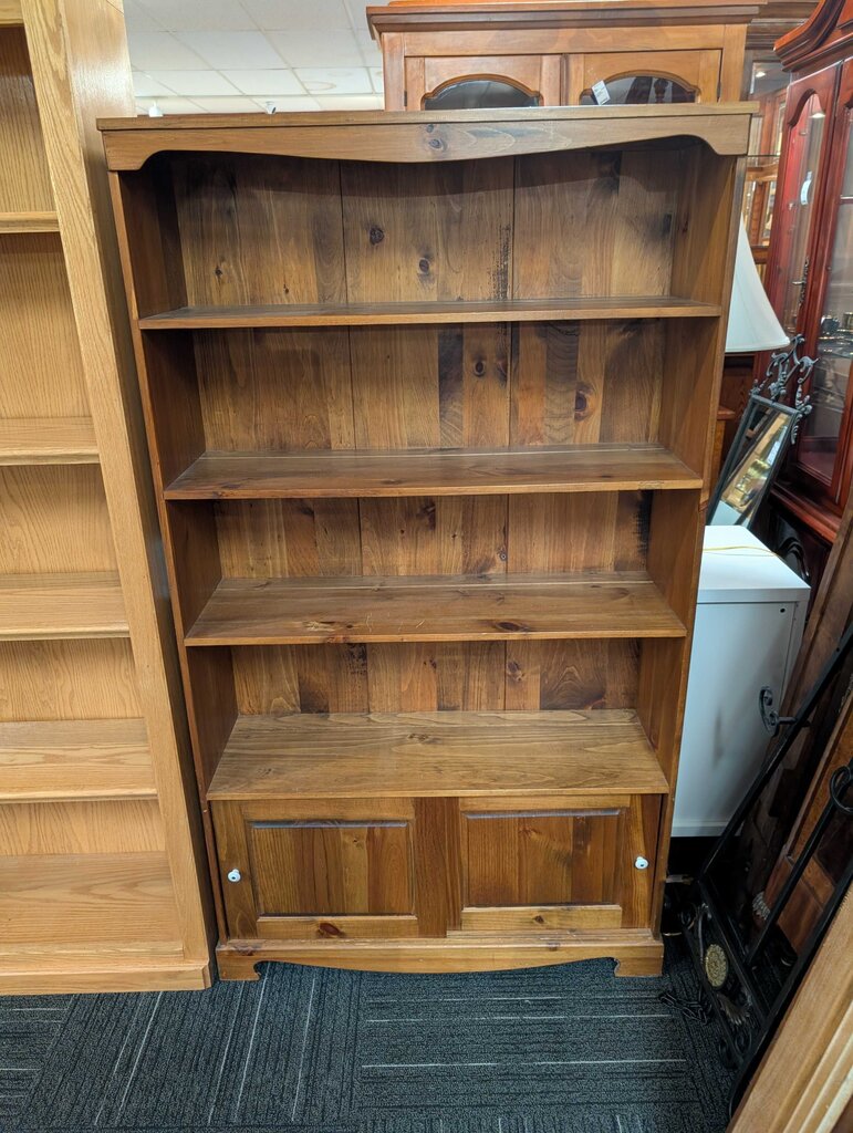 Pine Bookshelf