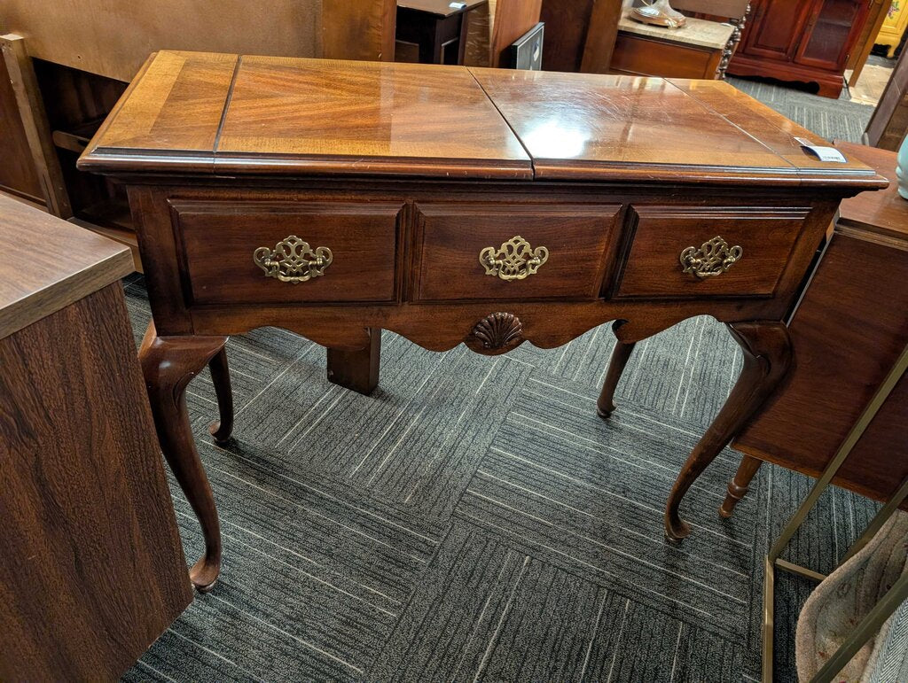 Queen Anne Server