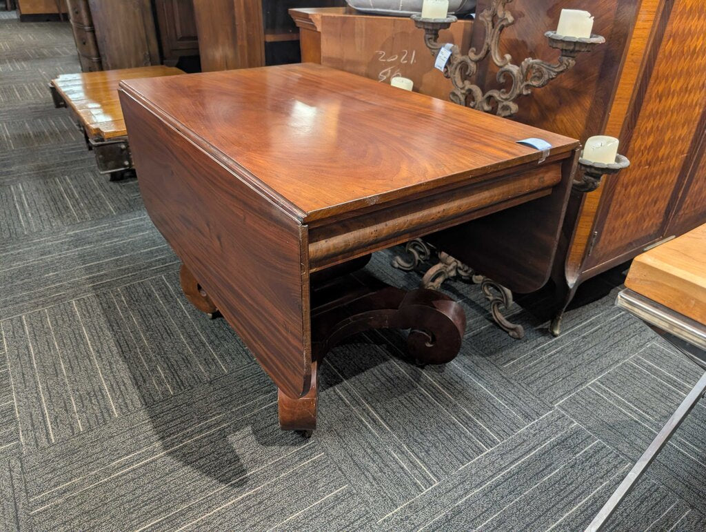 American Victorian Mahogany Drop-leaf Table Circa 1860