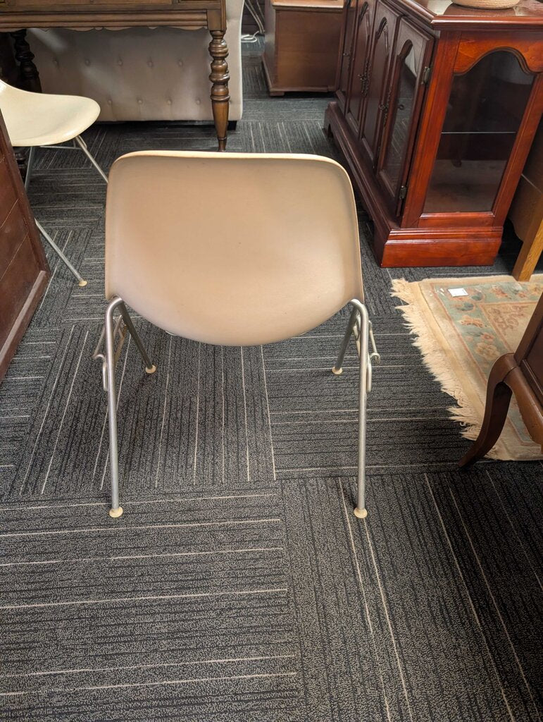 Vintage Herman Miller Shell Chair