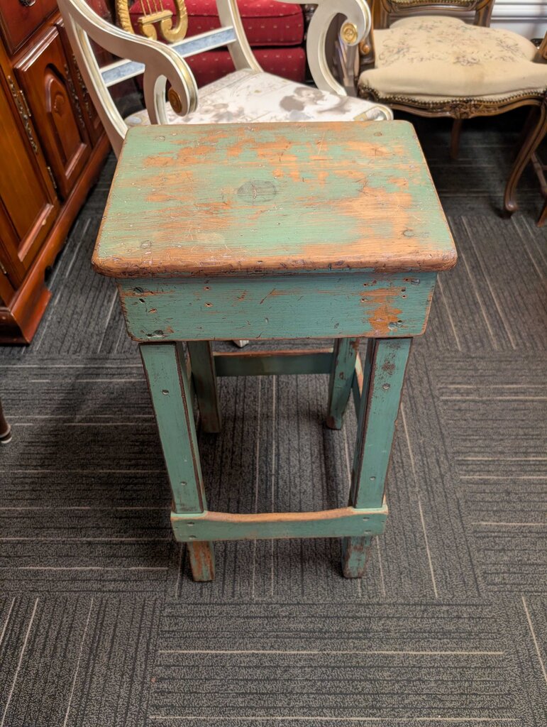 Primitive Stool