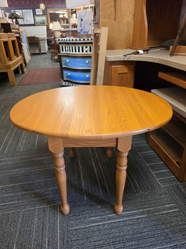 Country Oak Drop-leaf Side Table by Berkshire Made in USA