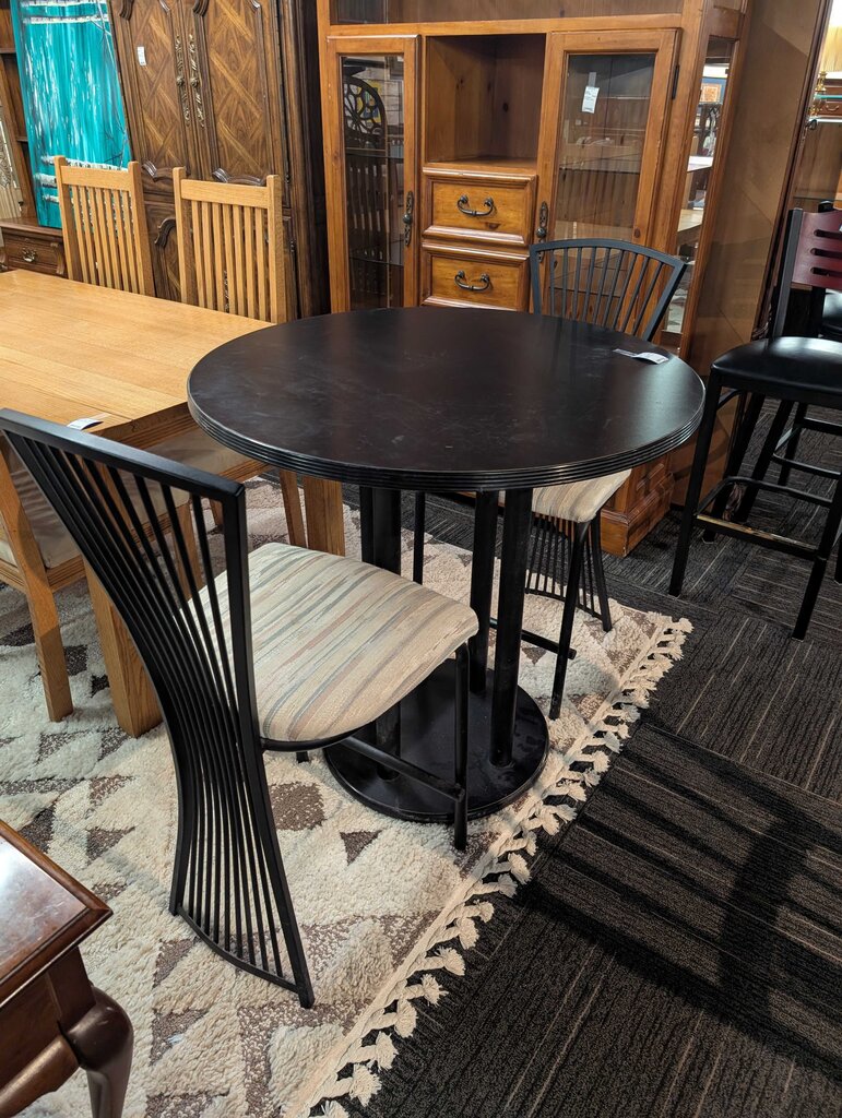 Counter Hieght Table With Two Chairs