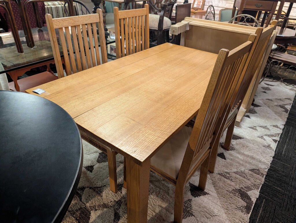 Oak Table With Four Chairs