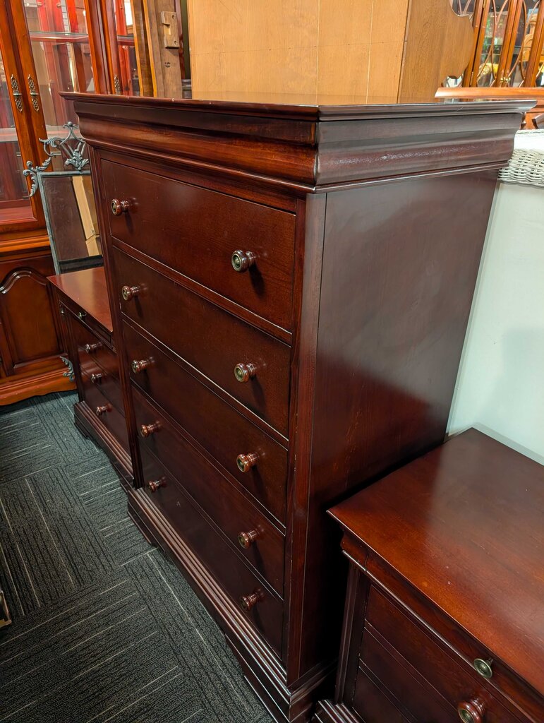 Five Drawer Chest By New Classics