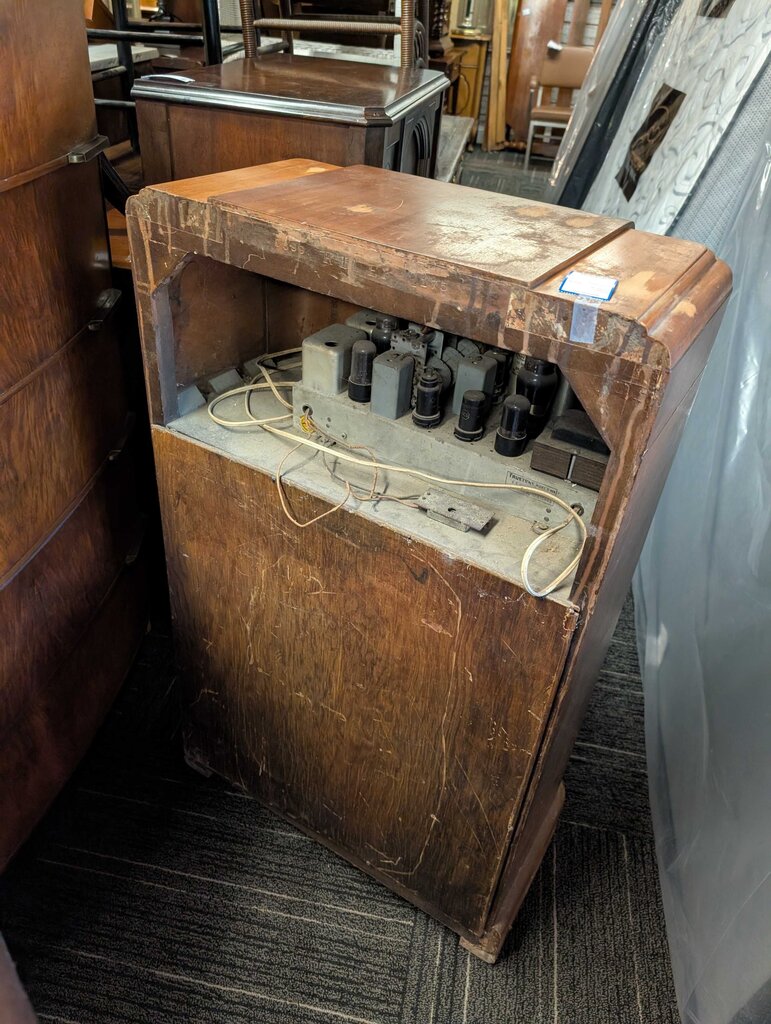 Antique Radio