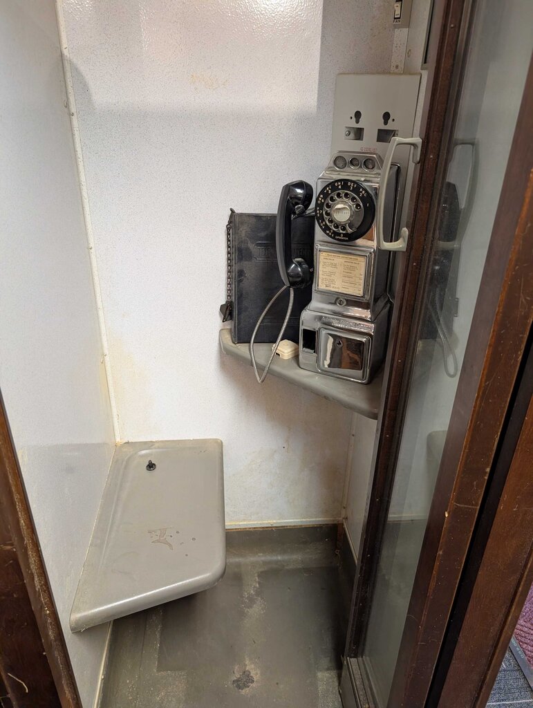 Vintage Phone Booth (pick up only, no delivery)