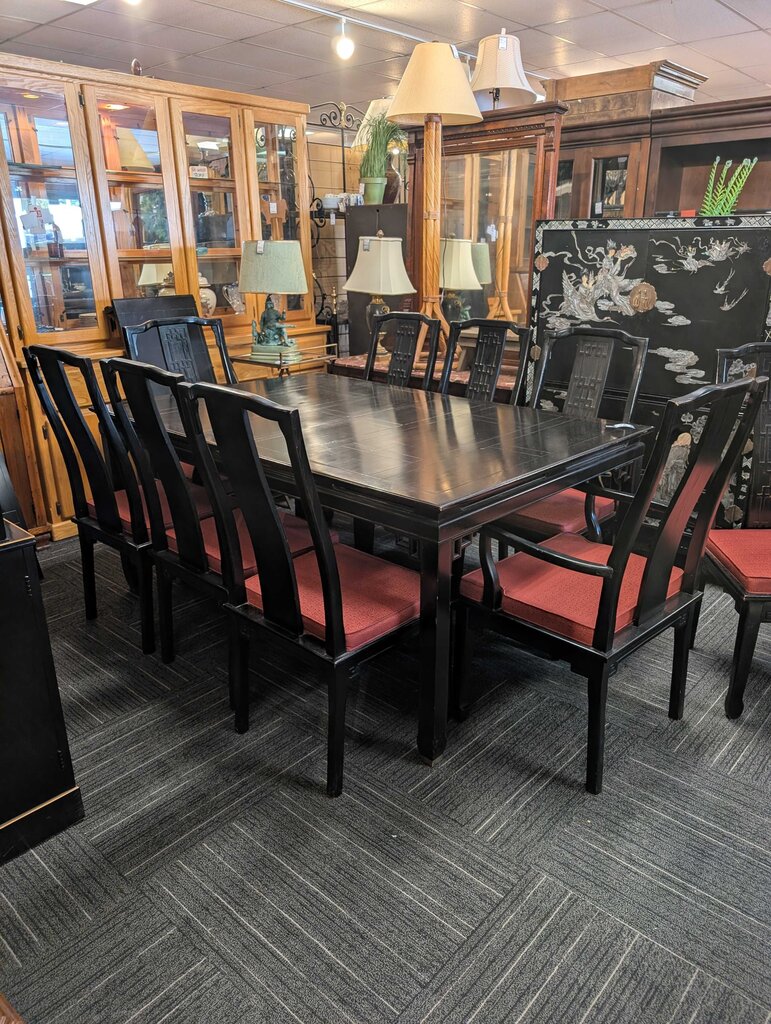 Vintage Oriental Dining Room Table, Ten Chairs, & 2 Leaves