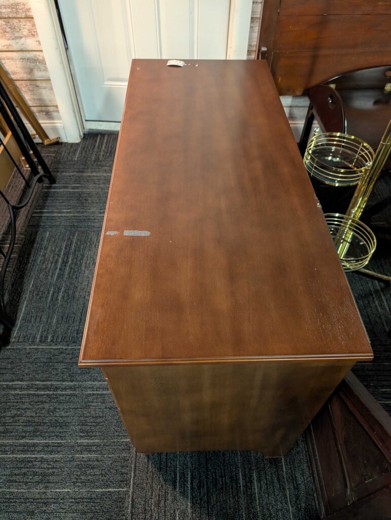 Modern Desk