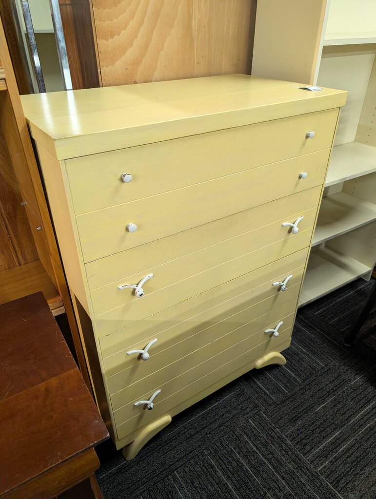 Vintage Chest Of Drawers