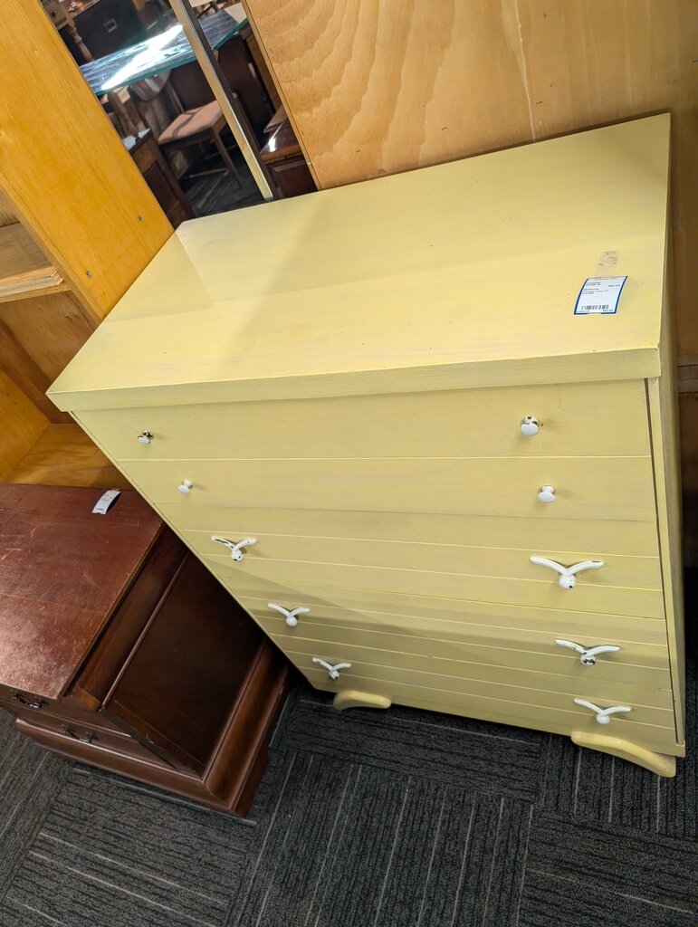 Vintage Chest Of Drawers