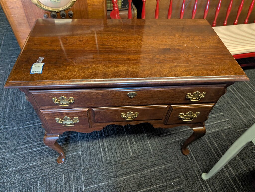 Queen Anne Cherry Server