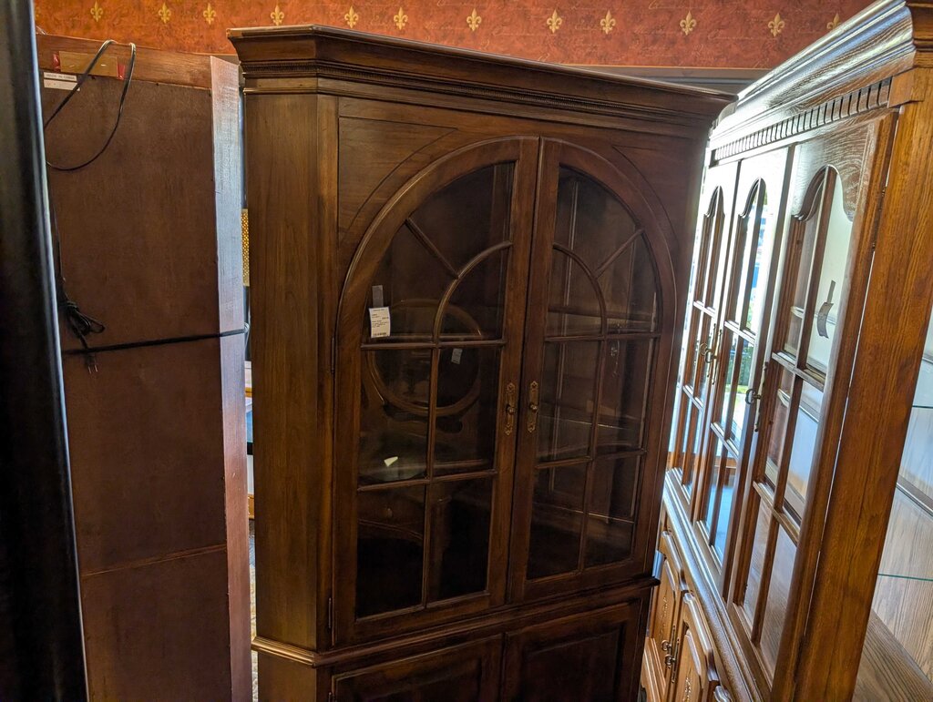 Georginan Court Cherry Corner Cabinet by Ethan Allen
