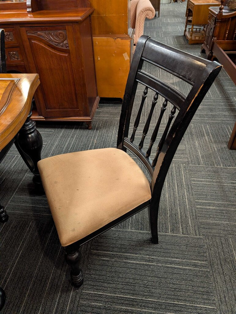 French Country Dining Room Draw-leaf Dining Table w/ Six Chairs