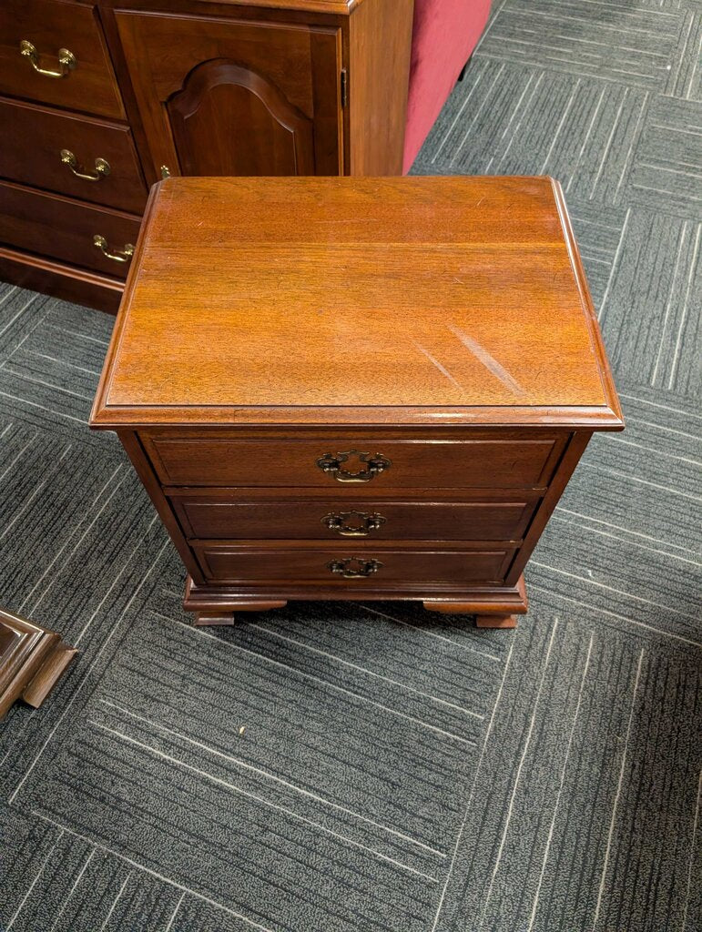 Vintage Mahogany Nightstand