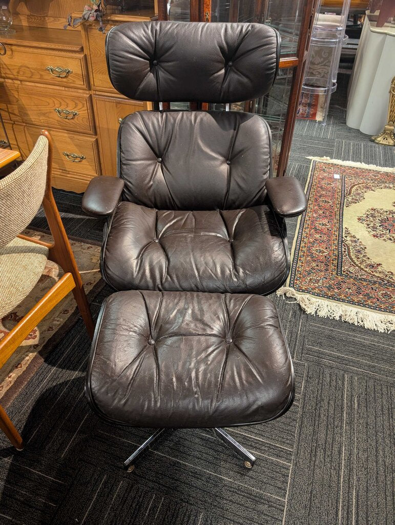 Vintage Lounge Chair With Ottoman